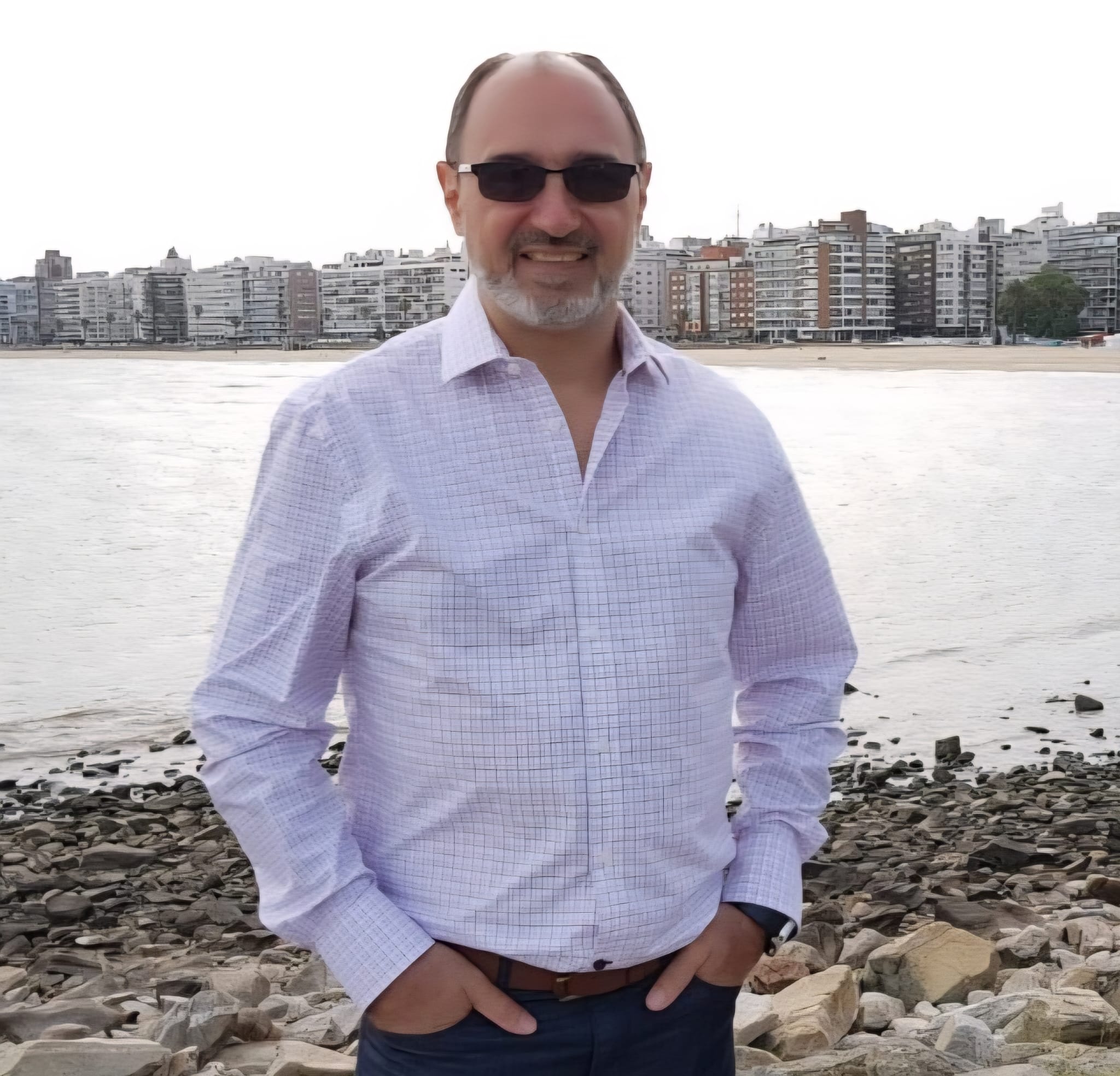 Alejandro Porta, fundador y consultor principal de ANNIMO